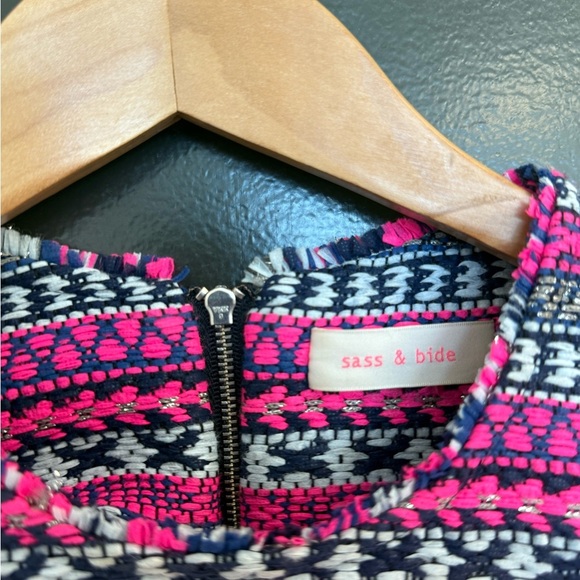sass & bide size 6 (see measurements) GUC Pink and Navy Textured bright tweed - Picture 7 of 14